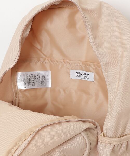 adidas（アディダス）の「カモバックパック / アディダスオリジナルス adidas Originals（バックパック/リュック・メンズ・ベージュ/ブラック・FREE）」の9枚目の写真