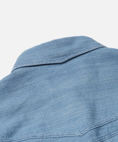 FRIZMWORKS(フリズムワークス)の「WESTERN DENIM SHIRT _ LIGHT BLUE(シャツ/ブラウス・レディース・その他・MEDIUM/LARGE/X-LARGE)」の7枚目の写真