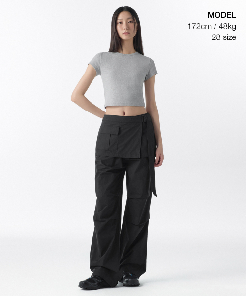MUSINSA STANDARD WOMAN（ムシンサスタンダードウーマン）の「ウィメンズラップスカートパラシュートパンツ[ブラック]（その他パンツ・レディース・その他・30/24/26/28）」の2枚目の写真