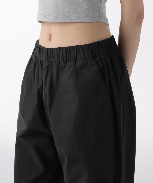 MUSINSA STANDARD WOMAN（ムシンサスタンダードウーマン）の「ウィメンズラップスカートパラシュートパンツ[ブラック]（その他パンツ・レディース・その他・30/24/26/28）」の7枚目の写真
