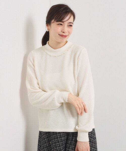 ITS'DEMO（イッツデモ）の「【手洗い可】パール調衿起毛リブプルオーバー（Tシャツ/カットソー・レディース・ナチュラル/チャコールグレー/アイボリー・00）」の13枚目の写真