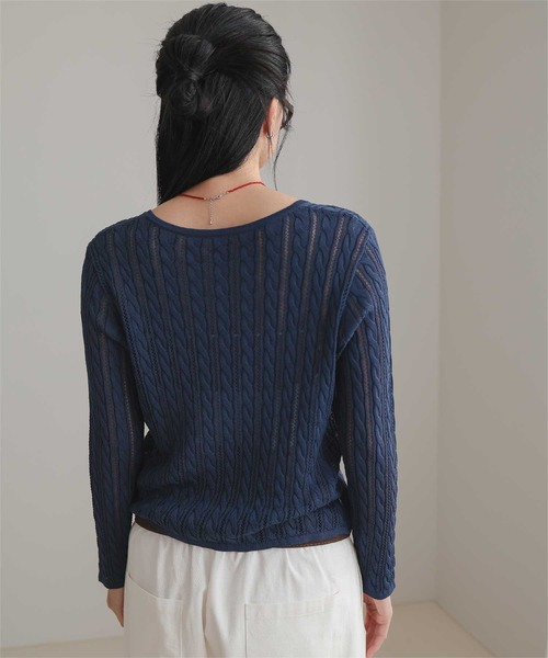 miette(ミエット)の「透かし編みケーブルニットカーディガン(カーディガン/ボレロ・レディース・ネイビー/ブラウン/ライトピンク・L/M/S)」の14枚目の写真