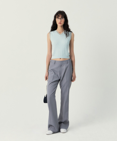 grove(グローブ)の「YORK BOOTS CUT PANTS (LIGHT GREY)(スラックス・レディース・ライトグレー・SMALL/MEDIUM)」の2枚目の写真