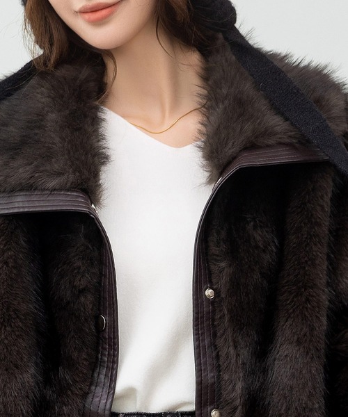 DAY CLOSET（デイ クローゼット）の「何気ない日も、きれいに見せる。長袖Vネックリブニットトップス レディース（ニット/セーター・レディース・ブラック/サンドベージュ/グレー/イエロー/ホワイト/レッド/ブラウン・FREE）」の2枚目の写真