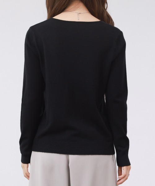 DAY CLOSET（デイ クローゼット）の「何気ない日も、きれいに見せる。長袖Vネックリブニットトップス レディース（ニット/セーター・レディース・ブラック/サンドベージュ/グレー/イエロー/ホワイト/レッド/ブラウン・FREE）」の16枚目の写真