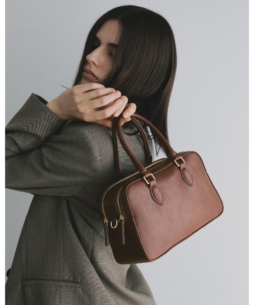 EFOLE（エフォル）の「【ZOZO限定】Double zip vintage boston/ダブルジップヴィンテージボストン（ボストンバッグ・レディース・ブラウン/ブラック・FREE）」の6枚目の写真