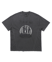 SEARCH410（サーチ410）の「Trebling Pigment Short Sleeve T-shirt Charcoal（Tシャツ/カットソー）」