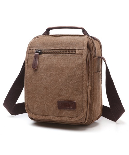 BACKYARD FAMILY(バックヤードファミリー)の「ショルダーバッグ kbag46(ショルダーバッグ・メンズ・カーキ/ブラック/ダークブルー/ブラウン系/グレー/キャメル・FREE)」の3枚目の写真