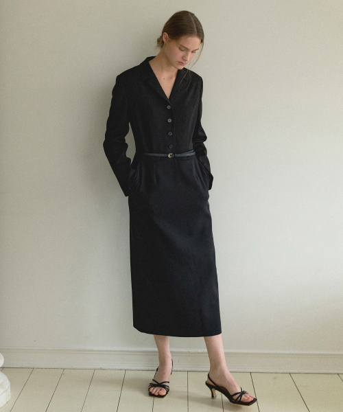 OCTETTE（オテット）の「MAYBE TAILORED OPS_LONG（ワンピース・レディース・ブラック・SMALL/MEDIUM）」の2枚目の写真