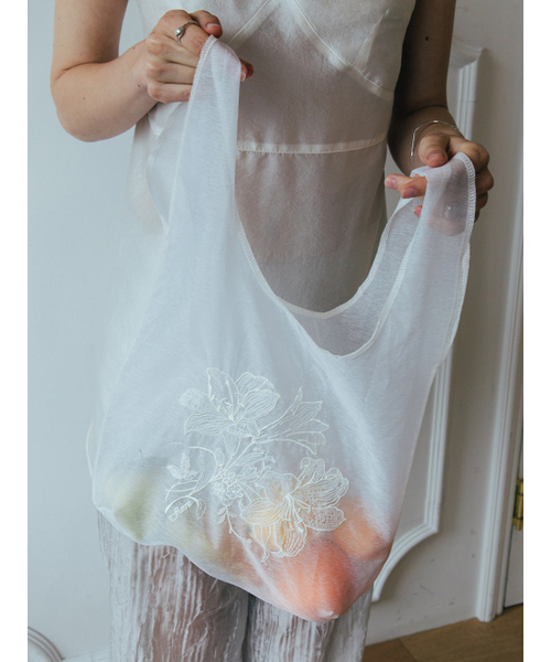 Fiore(-)の「organza lily bag(エコバッグ/サブバッグ・レディース・その他・FREE)」の2枚目の写真