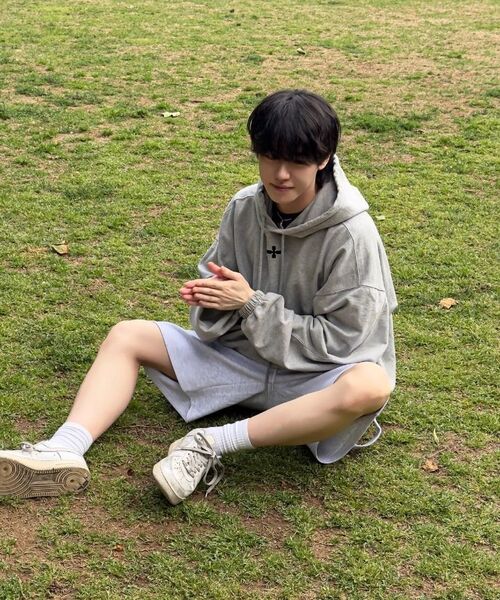 NOMBRE（ノンブレ）の「男女共用カーペンターバミューダワイドハーフパンツ[バックオートミール]（その他パンツ・レディース・その他・SMALL/MEDIUM/LARGE/X-LARGE）」の7枚目の写真