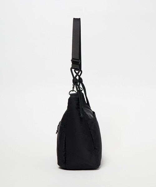 YAKPAK(ヤックパック)の「<YAK PAK × monkey time>コード ショルダー バッグ(ショルダーバッグ・メンズ・ブラック/ダークグレー・FREE)」の8枚目の写真