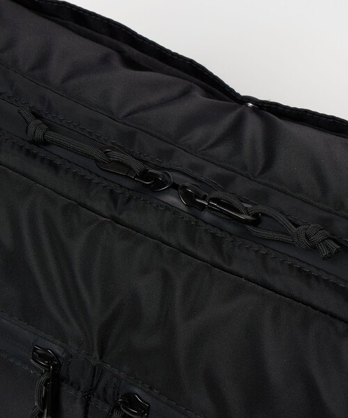 YAKPAK(ヤックパック)の「<YAK PAK × monkey time>コード ショルダー バッグ(ショルダーバッグ・メンズ・ブラック/ダークグレー・FREE)」の16枚目の写真