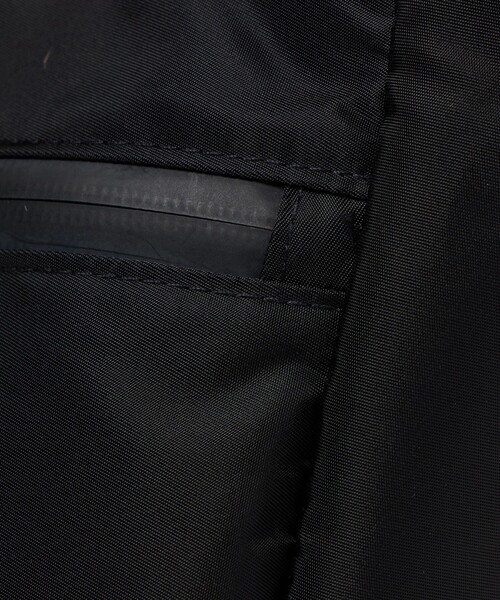 YAKPAK(ヤックパック)の「<YAK PAK × monkey time>コード ショルダー バッグ(ショルダーバッグ・メンズ・ブラック/ダークグレー・FREE)」の19枚目の写真