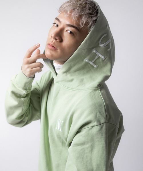 VANQUISH（ヴァンキッシュ）の「Pigment Dyed Sweat Hoodie（パーカー・メンズ・ブルー/グリーン/ブラック・L/M）」の2枚目の写真