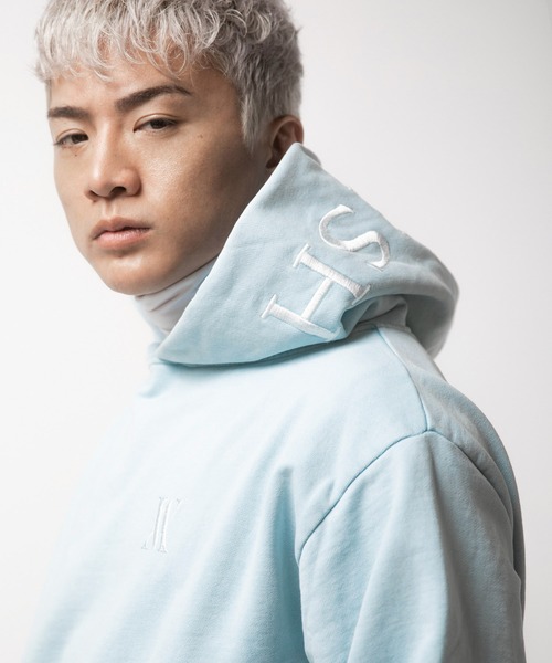VANQUISH（ヴァンキッシュ）の「Pigment Dyed Sweat Hoodie（パーカー・メンズ・ブルー/グリーン/ブラック・L/M）」の16枚目の写真