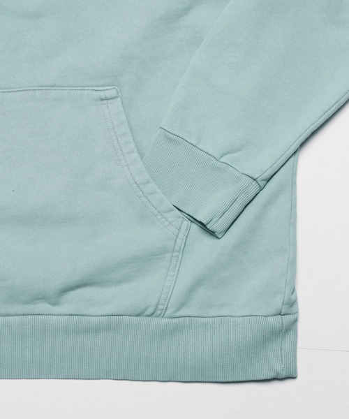 VANQUISH（ヴァンキッシュ）の「Pigment Dyed Sweat Hoodie（パーカー・メンズ・ブルー/グリーン/ブラック・L/M）」の10枚目の写真