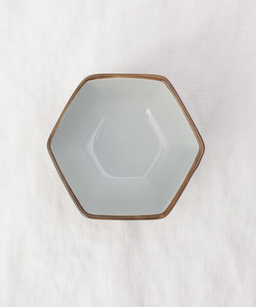 212 KITCHEN STORE(トゥワントゥキッチンストア)の「六角鉢 緑彩牡丹(食器・レディース・その他・00)」の4枚目の写真
