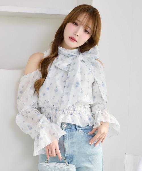 one after another NICE CLAUP(ワンアフターアナザーナイスクラップ)の「アメスリリボンブラウス(シャツ/ブラウス・レディース・ピンクベージュ/ブルー系その他/ドット・FREE)」の2枚目の写真