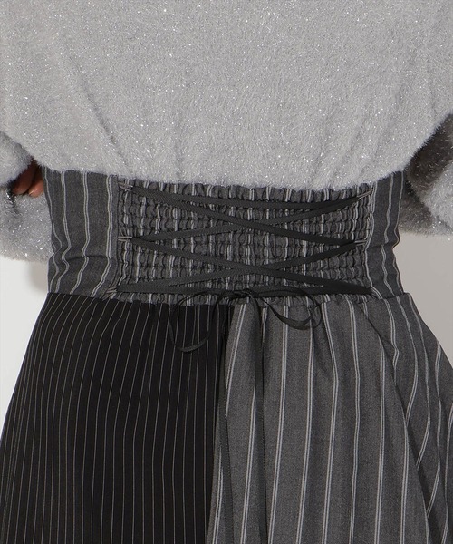 AND COUTURE（アンドクチュール）の「ストライプパッチワークスカート（スカート・レディース・ブラック系その他/ブルー系その他・MEDIUM/SMALL）」の10枚目の写真