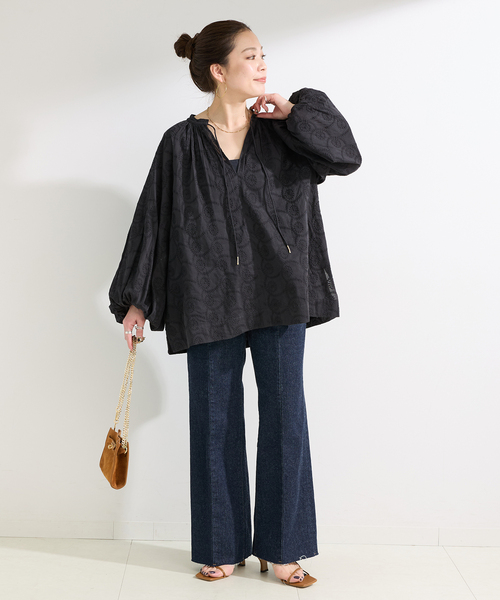 B.C STOCK(ベーセーストック)の「ウォッシャブル / 刺繍スキッパーブラウス(シャツ/ブラウス・レディース・ホワイト/イエロー/ブラック・FREE)」の4枚目の写真