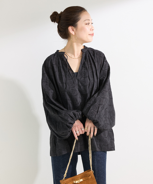 B.C STOCK(ベーセーストック)の「ウォッシャブル / 刺繍スキッパーブラウス(シャツ/ブラウス・レディース・ホワイト/イエロー/ブラック・FREE)」の7枚目の写真