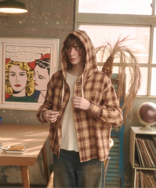 Zooodle（ズードル）の「Checkered hoodie shirt - チェックフーディーシャツ -（シャツ/ブラウス・メンズ・ベージュ/ブルー・MEDIUM/LARGE）」の21枚目の写真