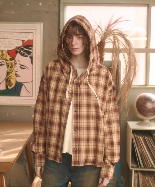 Zooodle（ズードル）の「Checkered hoodie shirt - チェックフーディーシャツ -（シャツ/ブラウス・メンズ・ベージュ/ブルー・MEDIUM/LARGE）」の22枚目の写真