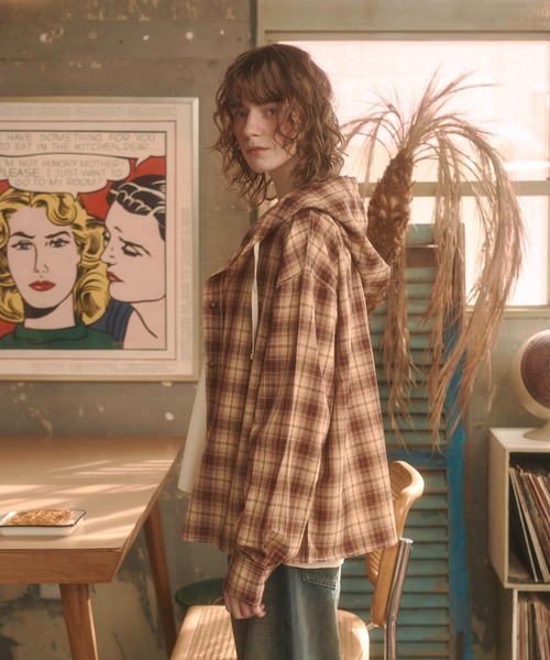 Zooodle（ズードル）の「Checkered hoodie shirt - チェックフーディーシャツ -（シャツ/ブラウス・メンズ・ベージュ/ブルー・MEDIUM/LARGE）」の20枚目の写真