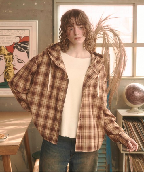 Zooodle（ズードル）の「Checkered hoodie shirt - チェックフーディーシャツ -（シャツ/ブラウス・メンズ・ベージュ/ブルー・MEDIUM/LARGE）」の18枚目の写真