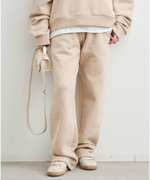 Deuxieme Classe(ドゥーズィエムクラス)の「【ENTIRE STUDIOS / エンタイアスタジオ】STRAIGHT-LEG SWEATPANT(スウェットパンツ・レディース・ベージュ・FREE)」の2枚目の写真