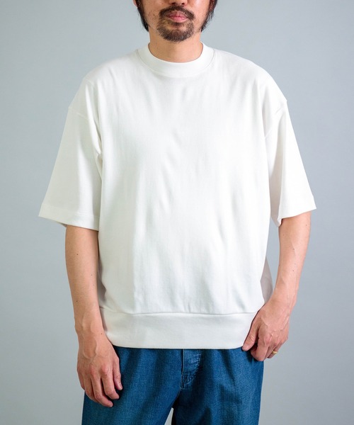 gicipi（ジチピ）の「[gicipi] TONNO / クルーネックリラックスフィット Tシャツ（Tシャツ/カットソー・メンズ・ホワイト/コバルトブルー/ベージュ/ブラック・4/5）」の2枚目の写真