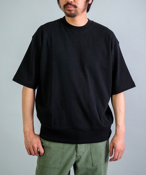 gicipi（ジチピ）の「[gicipi] TONNO / クルーネックリラックスフィット Tシャツ（Tシャツ/カットソー・メンズ・ホワイト/コバルトブルー/ベージュ/ブラック・4/5）」の3枚目の写真