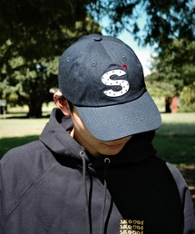 skoool（スクール）の「ロゴ刺繍 ベースボールキャップ／ワンポイントデザイン × ベーシックシルエット（キャップ）」