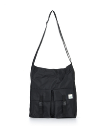 THE-ABON（エイボン）の「マルロ レクタングルツインポケットクロスバッグ ブラック（メッセンジャーバッグ）」