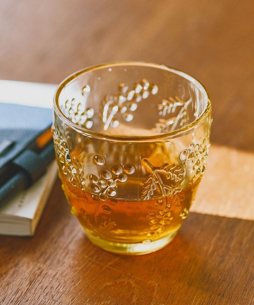 studio CLIP（スタディオクリップ）の「ルペタルエンボスグラス（グラス/マグカップ/タンブラー・レディース・ピンク/イエロー/ブルー・FREE）」の2枚目の写真