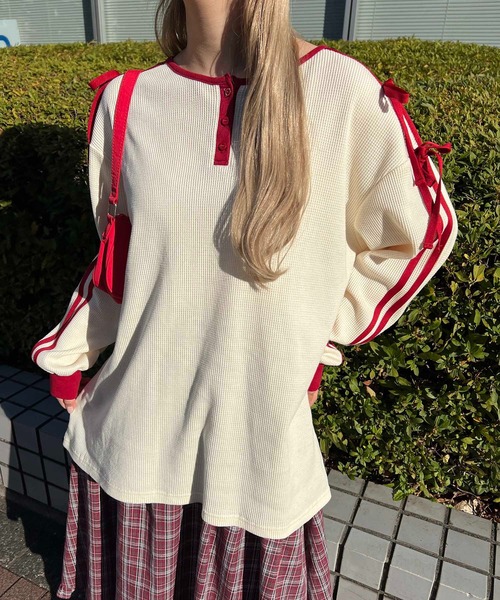 WC（ダブル シー）の「ヘンリーネックリボンラインワッフルロンT（Tシャツ/カットソー・レディース・アイボリー/サックスブルー/ピンク・FREE）」の5枚目の写真