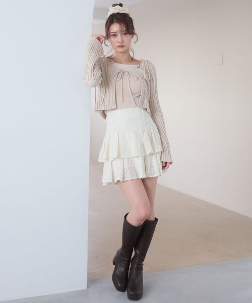 MAJESTIC LEGON(マジェスティックレゴン)の「キャミセットフラワー刺繍カーデ(カーディガン/ボレロ・レディース・グレー/ピンク/アイボリー/イエロー・MEDIUM)」の14枚目の写真