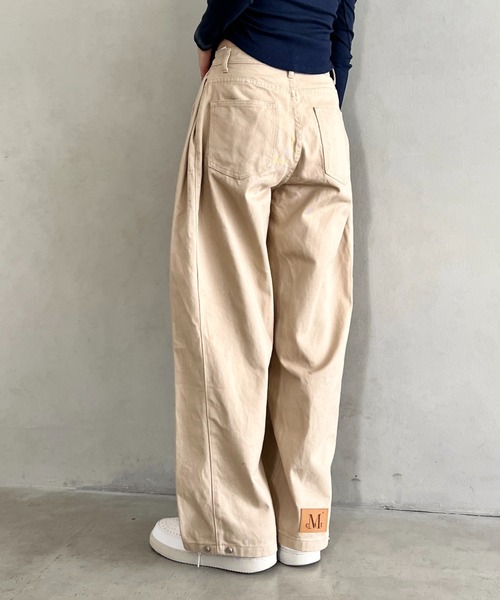 MUCENT(ムセント)の「【日本未発売/WEB限定】MUCENT(ムセント)/ユニセックス サイドピンタック スナップ ワイド コットン パンツ/ONEIL SIDE PINTUCK WIDE COTTON PANTS UNISEX(その他パンツ・レディース・ベージュ/ホワイト/ブラック・M/L)」の22枚目の写真