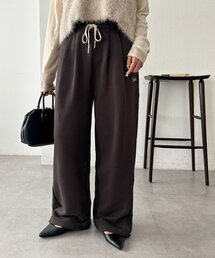 【Enlude】ワンポイント刺繍バレルスウェットパンツ《ユニセックス》