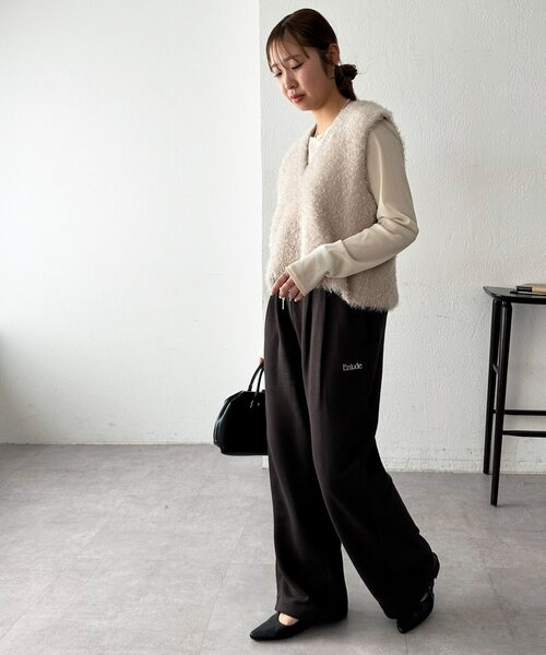 DISCOAT（ディスコート）の「【Enlude】ワンポイント刺繍バレルスウェットパンツ《ユニセックス》（スウェットパンツ・レディース・ブラウン/ライトグレー/ライトベージュ・LARGE/MEDIUM）」の16枚目の写真
