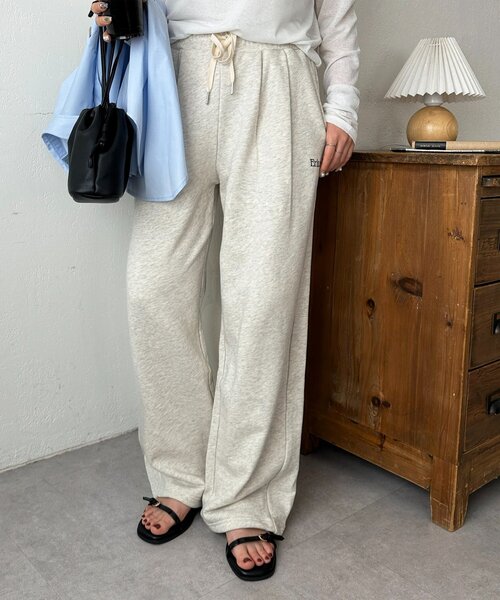 DISCOAT（ディスコート）の「【Enlude】ワンポイント刺繍バレルスウェットパンツ《ユニセックス》（スウェットパンツ・レディース・ブラウン/ライトグレー/ライトベージュ・LARGE/MEDIUM）」の18枚目の写真