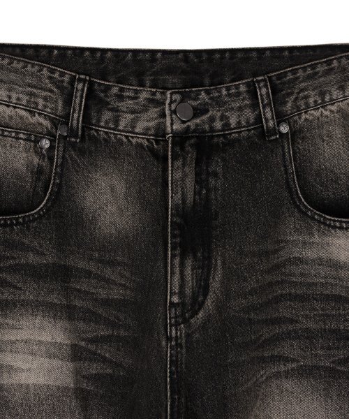 IDWS(アイドンワナセル)の「Balloon Wide Denim Pants Brown(デニムパンツ・レディース・その他・0/1/2)」の4枚目の写真