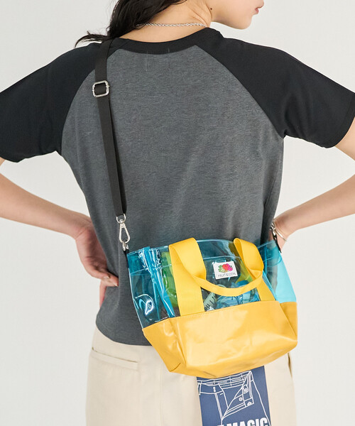 FREAK'S STORE(フリークスストア)の「FRUIT OF THE LOOM × FREAK'S STORE/フルーツオブザルーム 別注 クリア ミニトートバッグ/PVCトートバッグ(ショルダーバッグ・レディース・イエロー/ピンク/ブルー・ONE SIZE)」の12枚目の写真