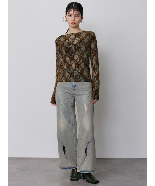 MURUA（ムルーア）の「カーブカットワークデニム（デニムパンツ・レディース・ブラック/ブルー・2/1）」の13枚目の写真