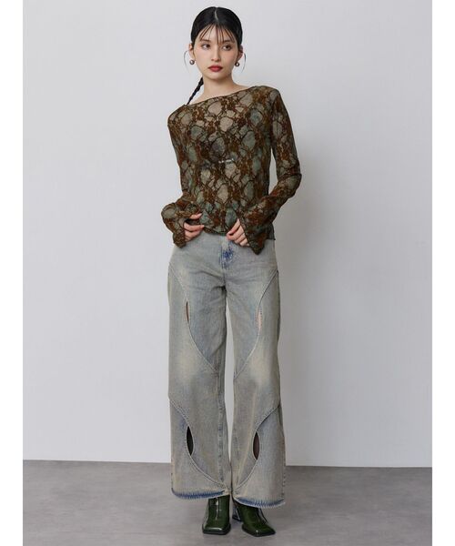 MURUA（ムルーア）の「カーブカットワークデニム（デニムパンツ・レディース・ブラック/ブルー・2/1）」の14枚目の写真