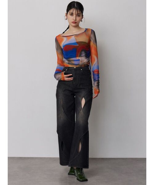 MURUA（ムルーア）の「カーブカットワークデニム（デニムパンツ・レディース・ブラック/ブルー・2/1）」の19枚目の写真