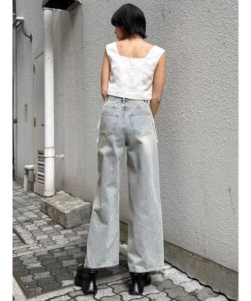 MURUA(ムルーア)の「カーブカットワークデニム(デニムパンツ・レディース・ブラック/ブルー・2/1)」の18枚目の写真