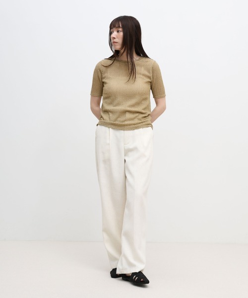 select MOCA(セレクトモカ)の「ストレッチ透かし編みデザインTシャツ(Tシャツ/カットソー・レディース・オフホワイト/チャコールグレー/ベージュ・FREE)」の4枚目の写真