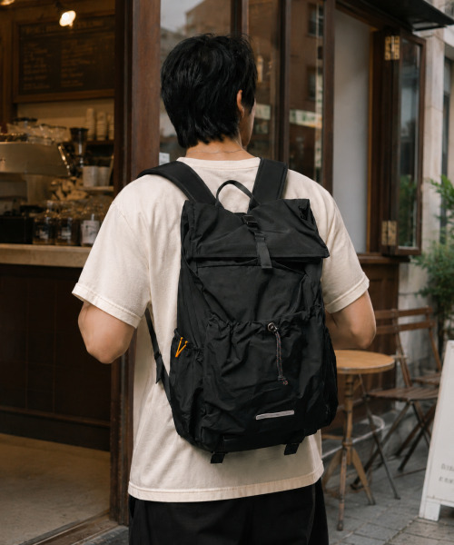 RAWROW（ロウロウ）の「ストリングロールトップバックパック773 [2色]（バックパック/リュック・レディース・ブラック/ブラックミックス・FREE）」の9枚目の写真